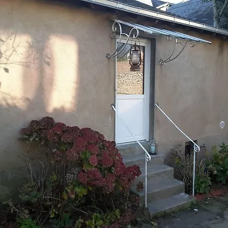 La Petite Maison Apartment Laval (Mayenne)