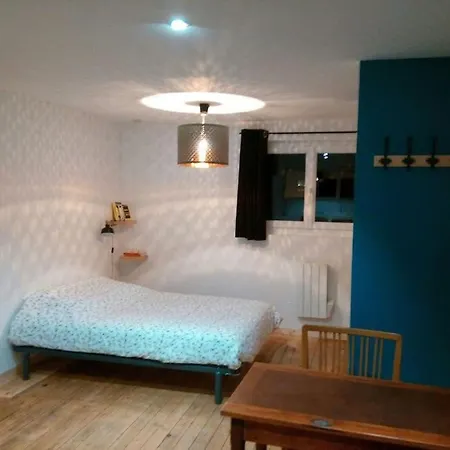 La Petite Maison Apartment *